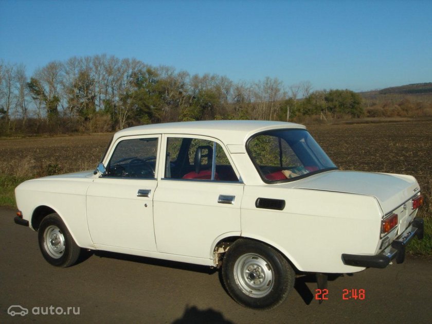 Москвич 2140 белый