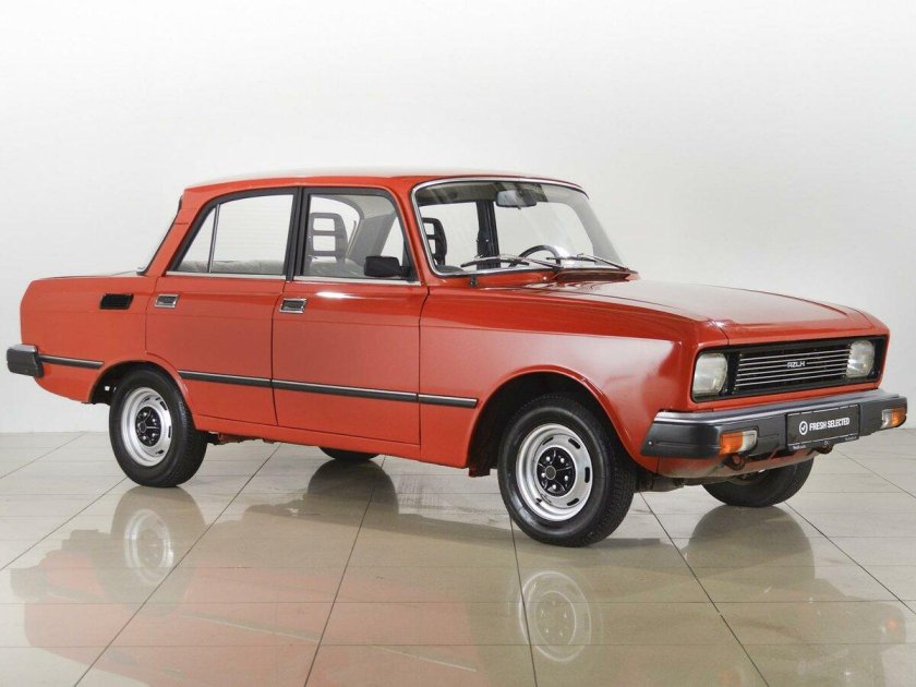 Москвич 2140 красный