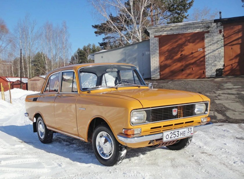 Москвич 2140 охра