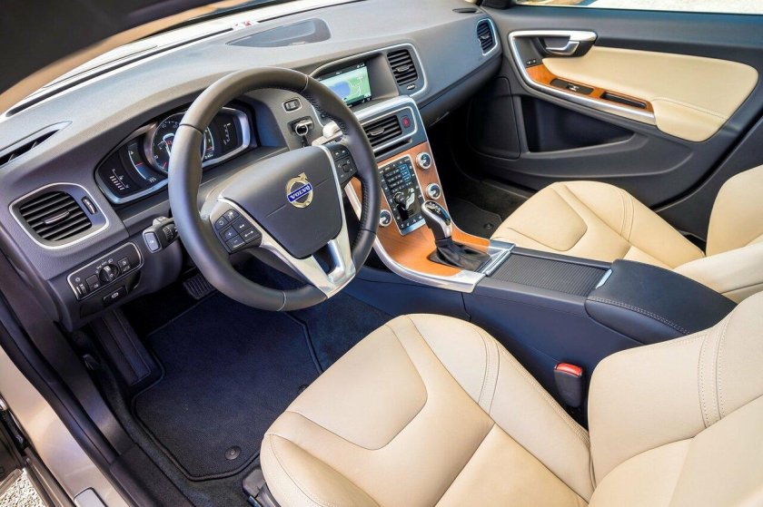 Volvo s60 2021 салон