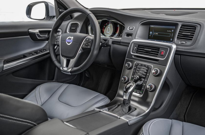 Вольво s60 2015