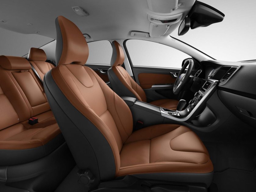 Volvo s60 2010 салон