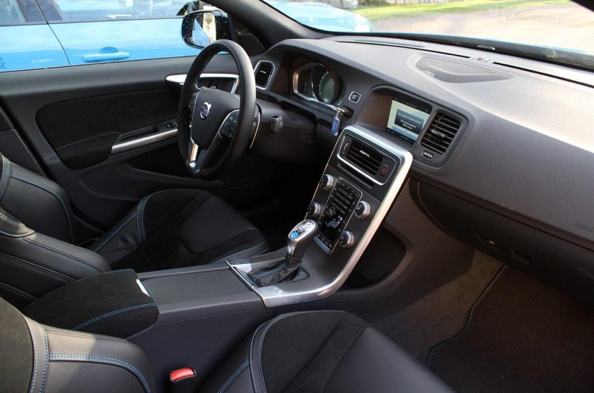 Вольво s60 салон