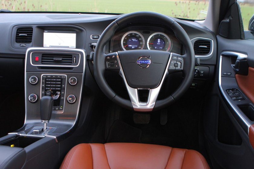 Вольво с60 салон