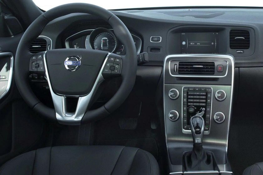 Volvo s60 2016 салон