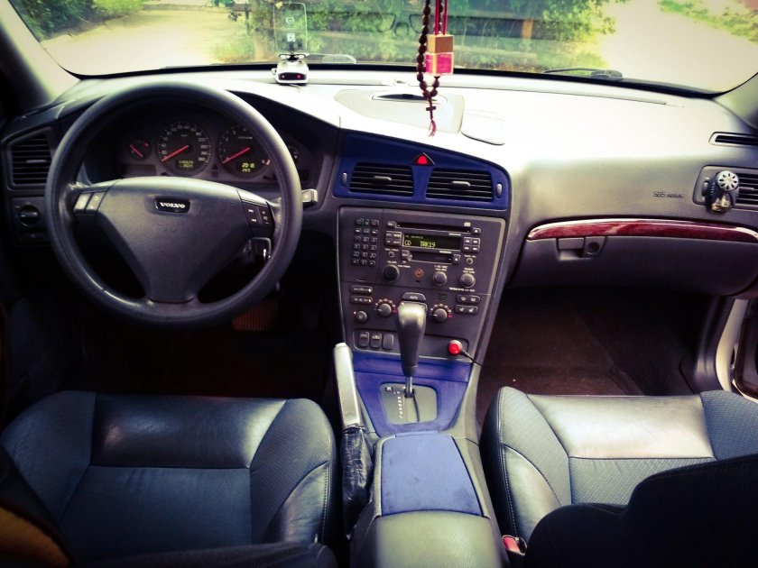 Вольво s60 салон