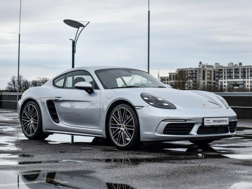 Порше кайман 718