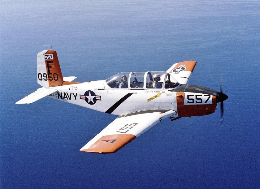 Beechcraft t-34 Mentor