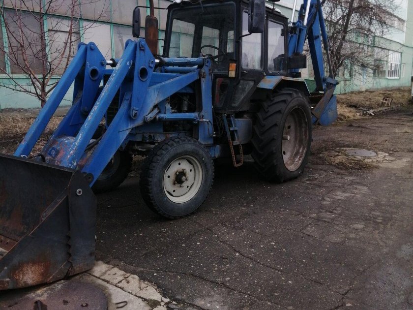 Экскаватор погрузчик эо 2626 на базе мтз