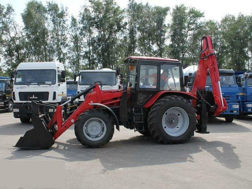 Экскаватор погрузчик ЭО 2626-ДТ