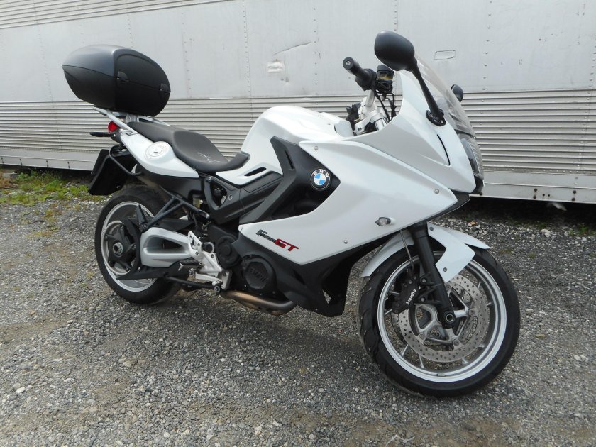Мотоцикл БМВ Ф 800 gt