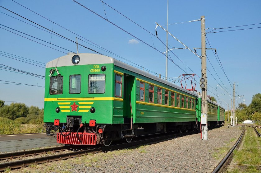 Электропоезд ср 3