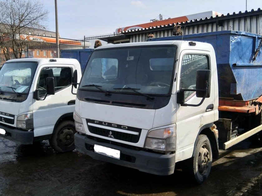 Mitsubishi fuso canter