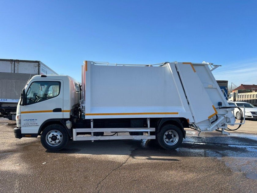 Мицубиси фусо мусоровоз