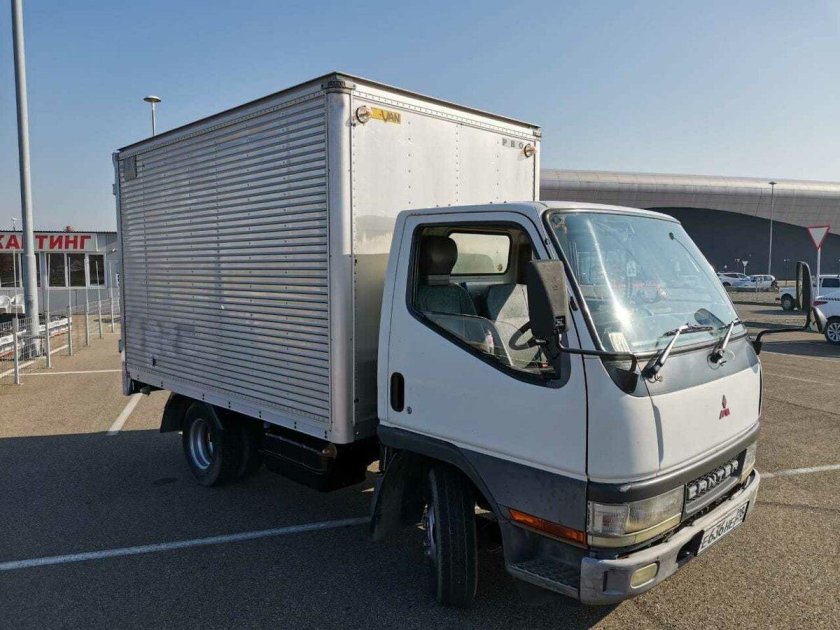Mitsubishi Canter 1999