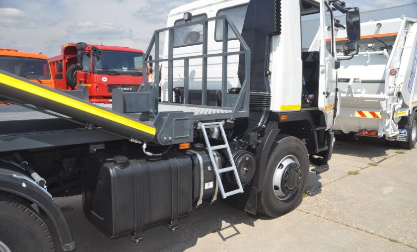 Шасси МАЗ-5550