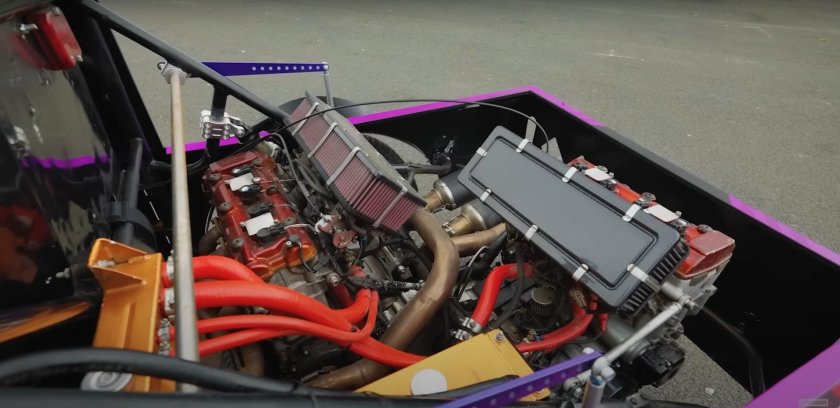 Двигатель автомобиля