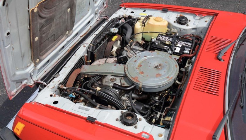 Двигатель dodge Aries