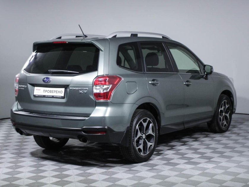 Субару форестер 2016