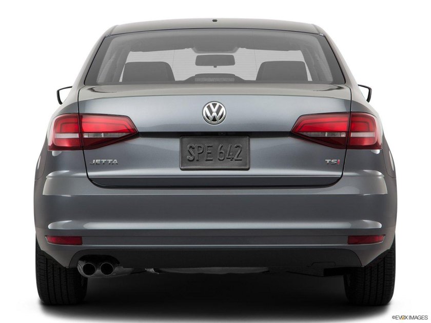 Фольксваген Джетта сзади 2017 года