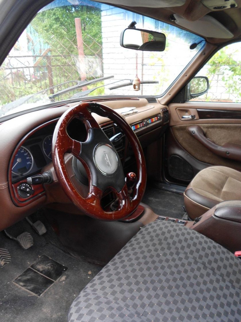 ГАЗ 31105 Волга салон президент Люкс