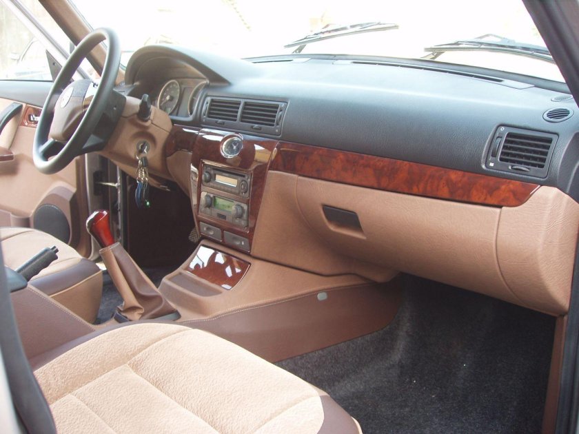 ГАЗ 31105 Волга салон президент Люкс