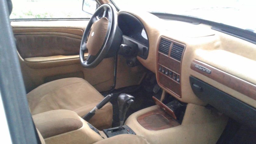 Волга ГАЗ 3110 салон