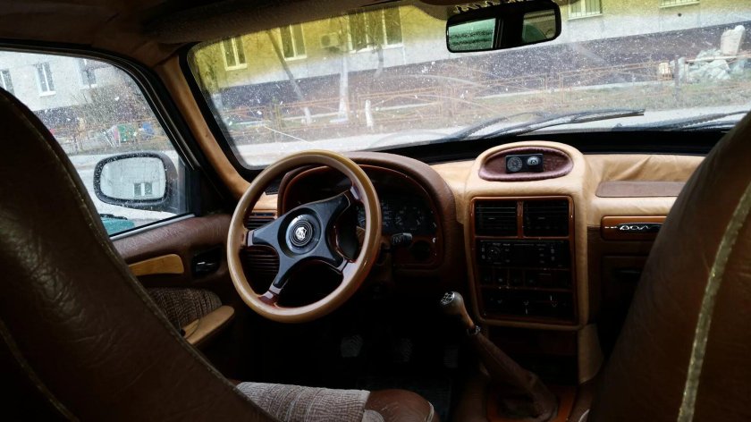 ГАЗ 3102 салон Люкс