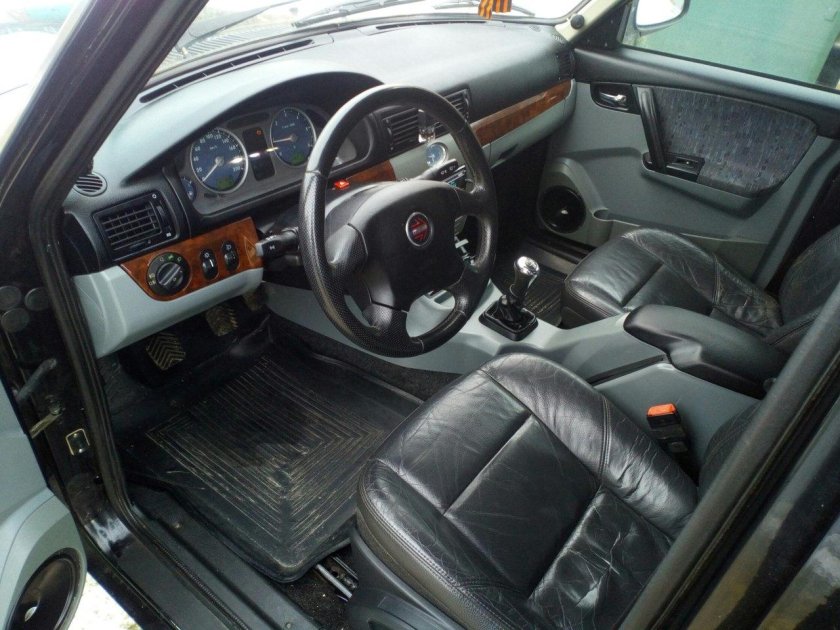 ГАЗ 31105 Люкс