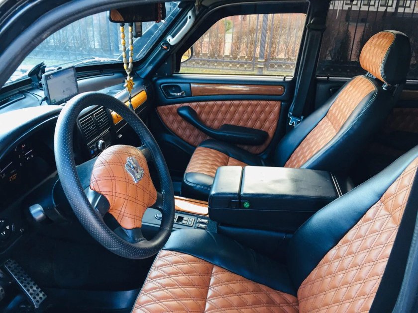 ГАЗ 3102 салон кожа