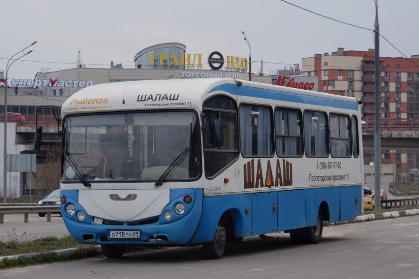 Автобус ГОЛАЗ 4244