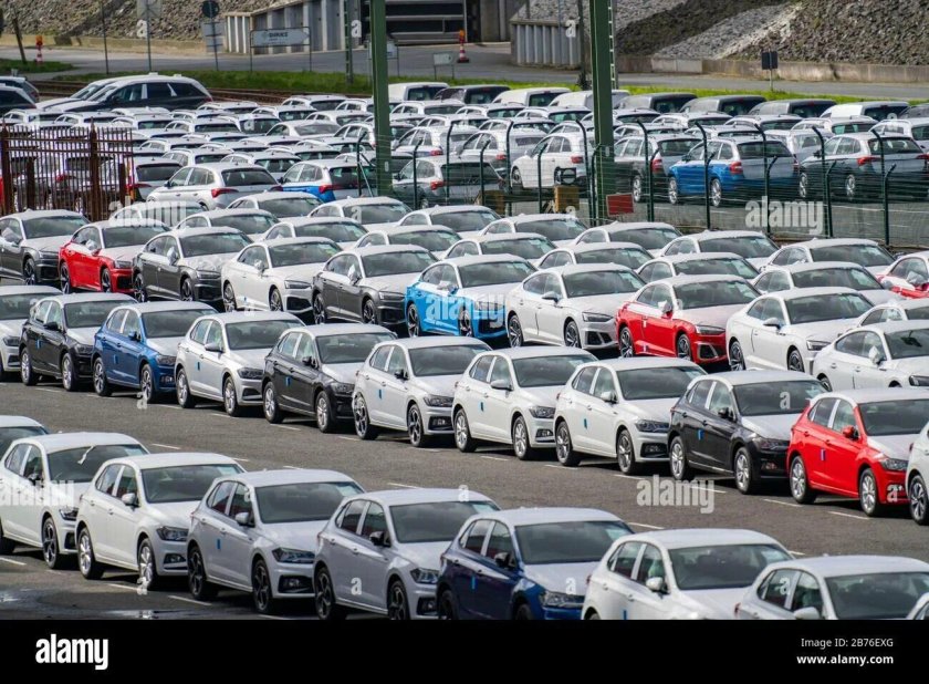 Склад автомобилей