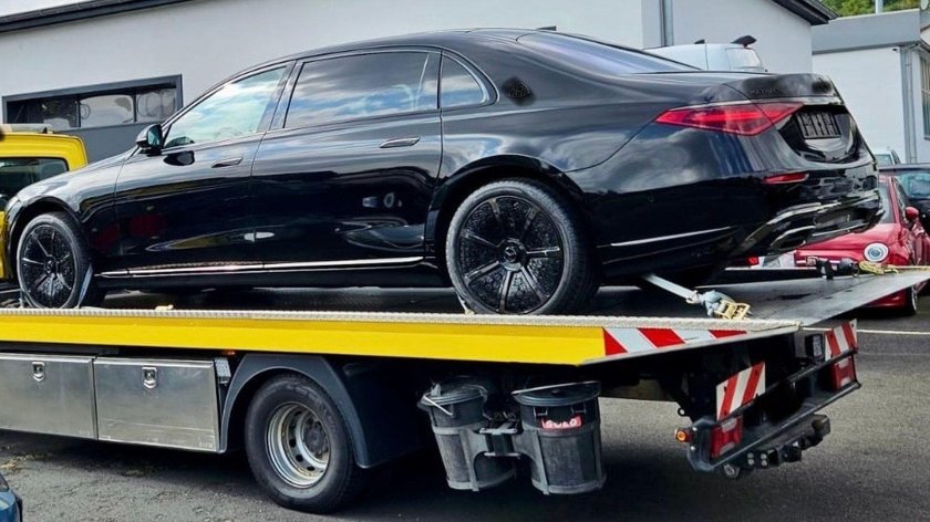 Mercedes benz maybach 580 2023 s class