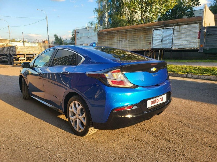 Chevrolet volt 2018