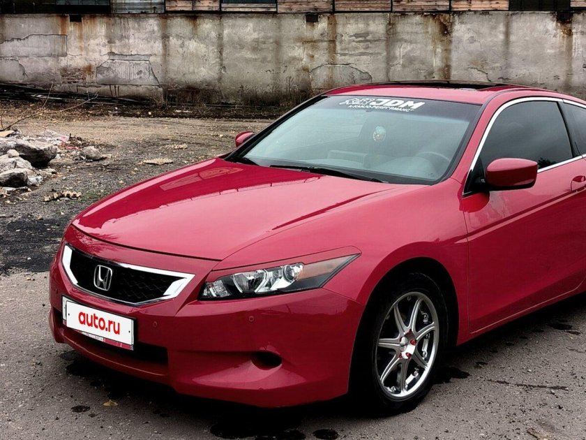 Honda accord coupe 2011