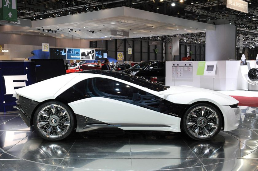 2010 Alfa Romeo Pandion Concept Bertone