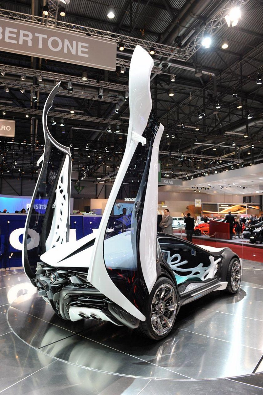 2010 Alfa Romeo Pandion Concept Bertone