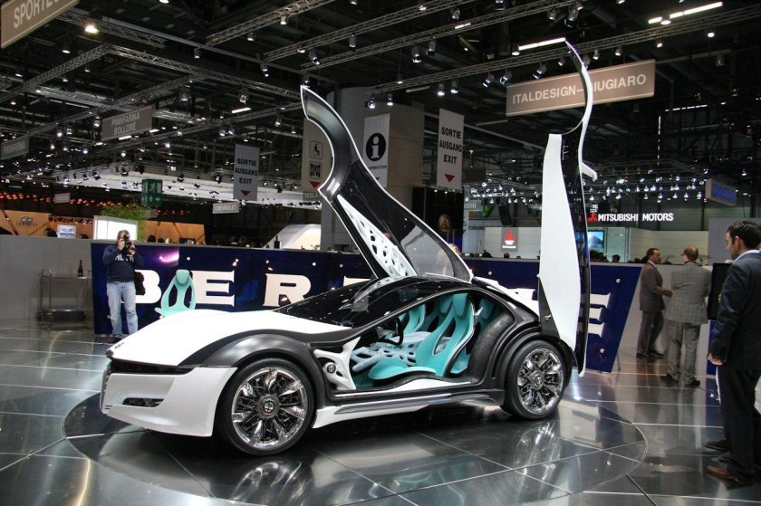 2010 Alfa Romeo Pandion Concept Bertone