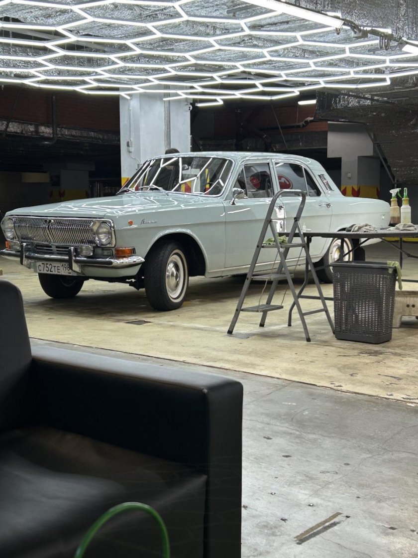 Волга газ 24 10