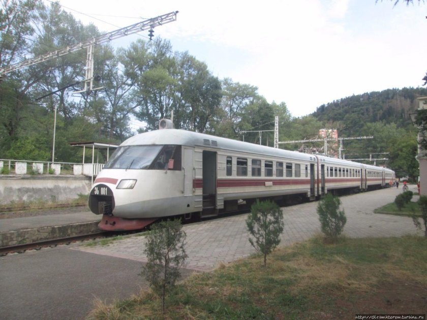 Поезд Тбилиси Боржоми