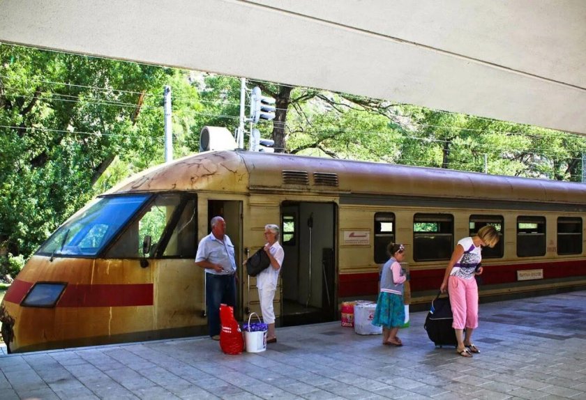 Поезд Тбилиси Боржоми