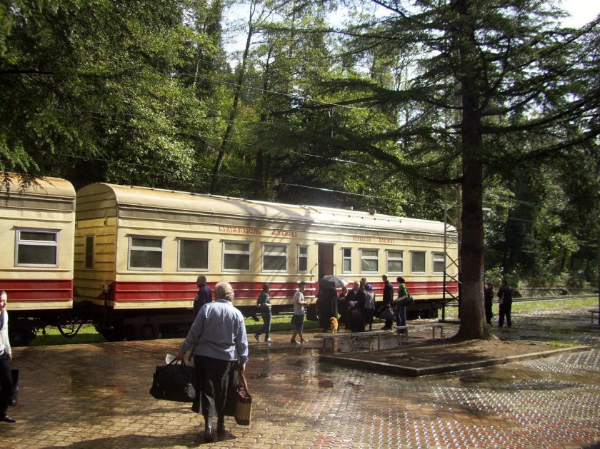 Электричка Кутаиси Ткибули