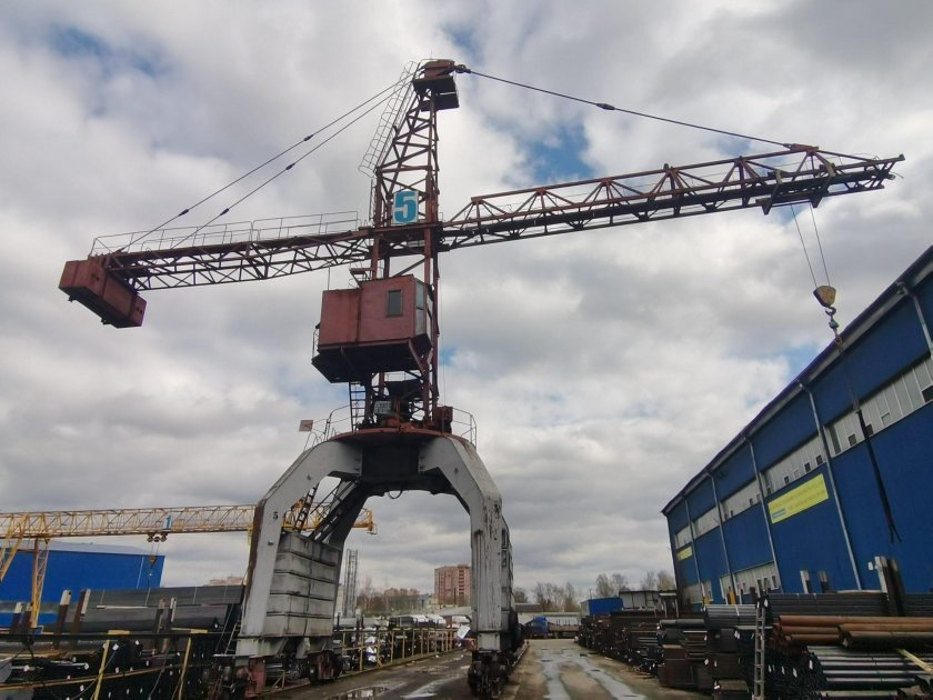 Башенный кран КП 300