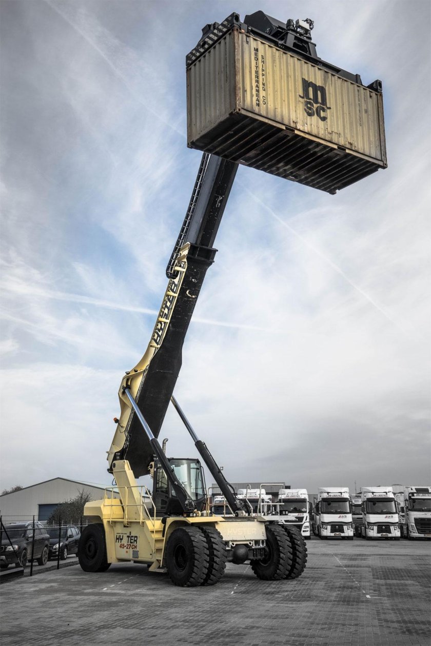 Погрузчик контейнеров кальмар