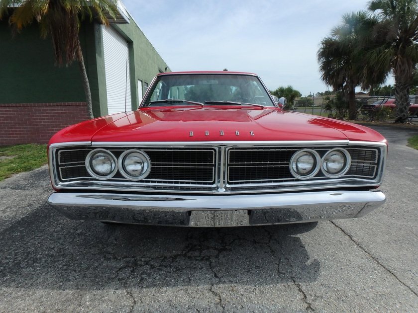 Додж Коронет 500