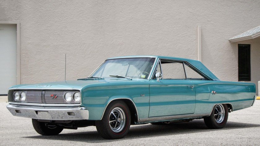 Dodge coronet