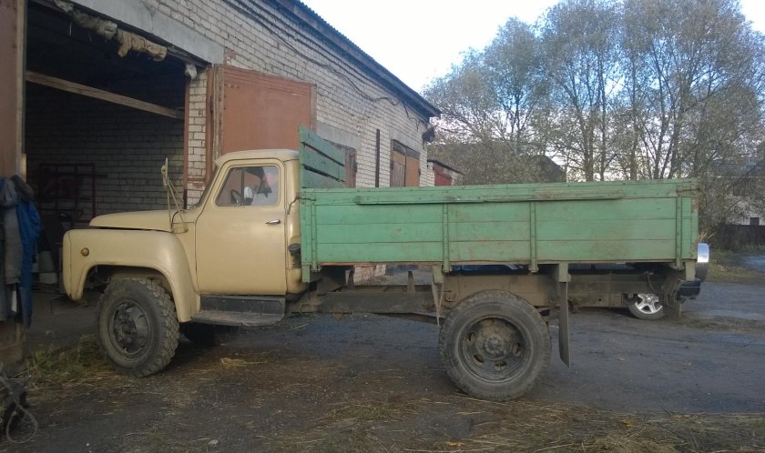 ГАЗ 52 3307