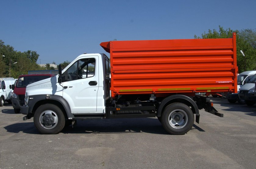 ГАЗ-САЗ-2507 самосвал