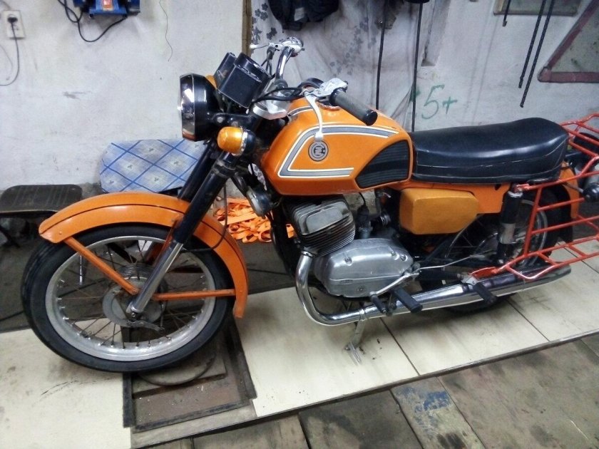 Мотоцикл Чезет 350 472 3