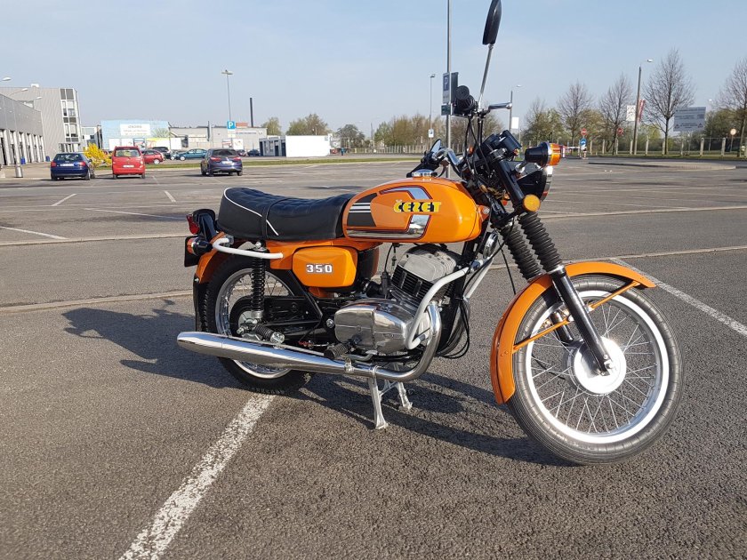 Мотоцикл Cezet 350